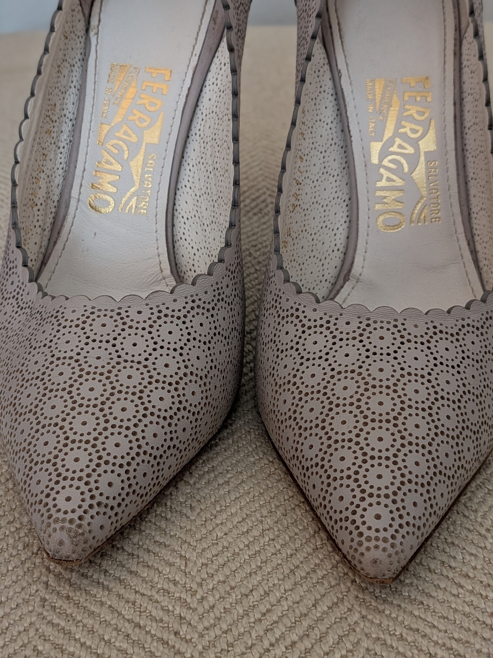 Salvatore Ferragamo Perforated Leather Pumps Scalloped Taupe Heels Made in Italy